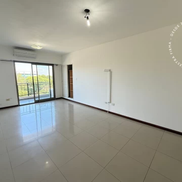 APTO CRÉDITO - Departamento en venta de 1 ambiente con cochera - Villa Ballester Centro