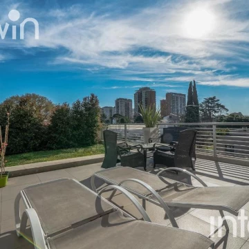 Casa en Venta - 6 ambientes - Terraza propia - 4 cocheras - Fórum Alcorta - Belgrano