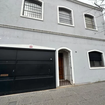 VENTA PH 5 AMBIENTES CON COCHERA EN QUILMES. ANTICIPO Y CUOTAS