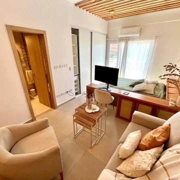 VENTA MONOAMBIENTE FULL AMOBLADO QUILMES CENTRO   COCHERA