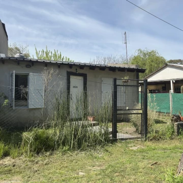VENTA CASA 2 AMBIENTES. VILLA ELISA