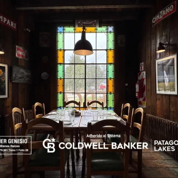 VENTA FONDO DE COMERCIO - RESTAURANTE TIPO BODEGON "La Fonda" en El Mercado de Villa La Angostura