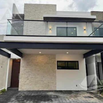 Casa en Venta en Rio Cancun