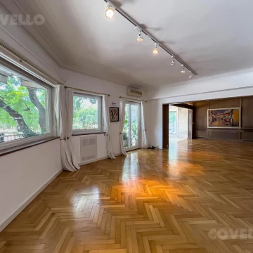Venta piso de 4 dormitorios con cochera - Palermo Nuevo