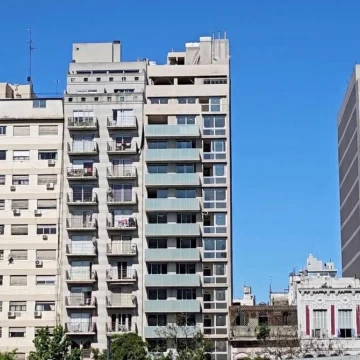 VENTA LOCAL EN POZO IDEAL INVERSION EN SAN TELMO