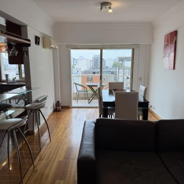 Boedo | Piso 9° frente | 4 amb | 86 m² | Palier privado | Balcón y vista