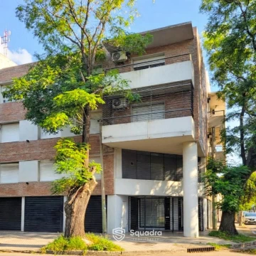 VENTA | PERMUTA - Departamento 2do piso por escaleras, 2 dormitorios - Barrio Las Heras, Rosario.