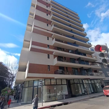 Departamento duplex 2 dormitorios con terraza en venta 