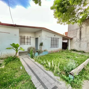 Casa de 3 Dormitorios  Parque Perfield