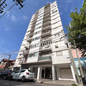 Venta departamento 2 ambientes con patio en Ramos Mejía.