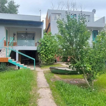 Casa Venta en Rio / Arroyo Canal del Este El Nazareno