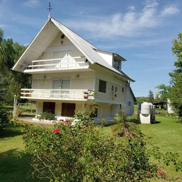 Casa Venta en Rio / Arroyo Caraguatá El Paraiso 0