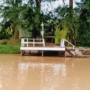 Casa Venta en Rio o Arroyo Carapachay Muelle Albardón 1700