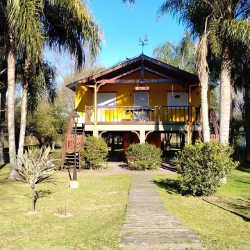 Casa Venta en Rio o Arroyo Cruz Colorada Muelle: Costa Este 40 metros de frente. Arroyo Cruz Colorada  al 200