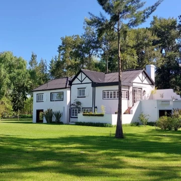 Casa Venta en Rio / Arroyo Urión y Canal del Este El Bucanero Ambas
