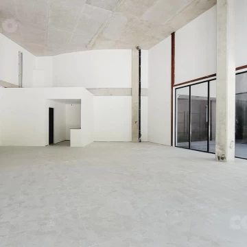 Alquiler local comercial en Parque Miramar