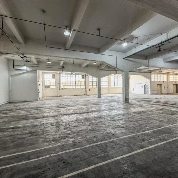 ALQUILER - DEPOSITO - BERAZATEGUI - PARQUE INDUSTRIAL DUCILO - GALPON 1600 m2