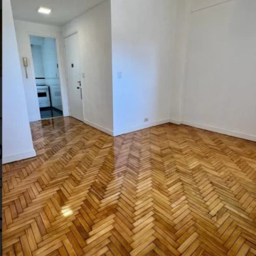VENTA DE DEPARTAMENTO 3 AMBIENTES - REFACCIONADO - FINANCIAMIENTO PRIVADO