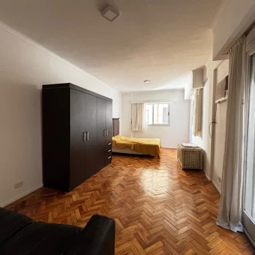 Monoambiente apto profesional en zona exclusiva de Recoleta