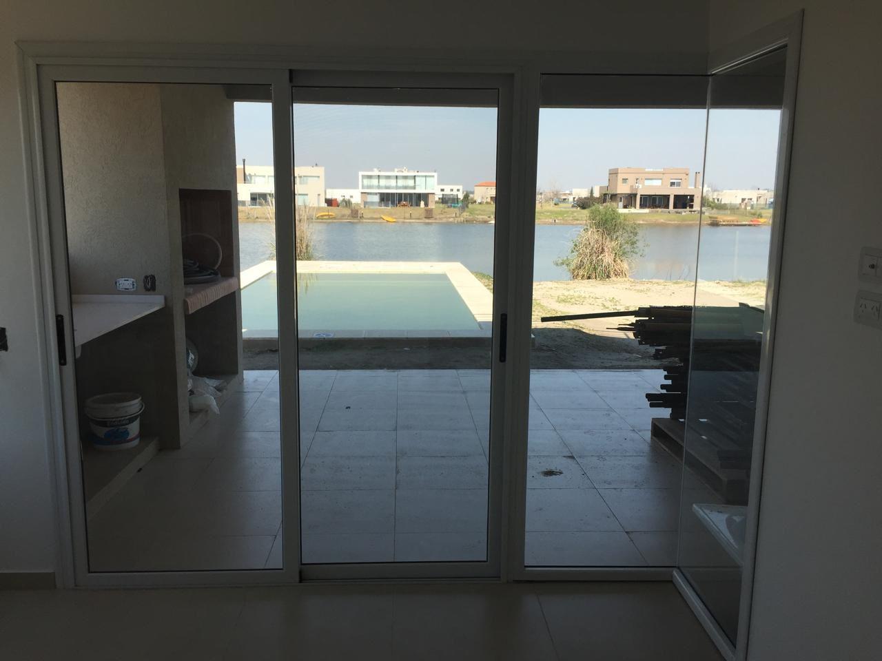 Casa de 3 dormitorios en Escobar, barrio cerrado, foto 4