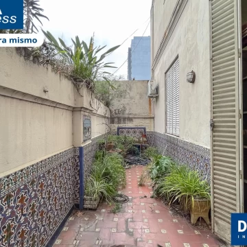 Barracas PH 10amb terraza posibilidad de financiar