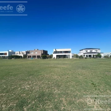 CTR - Terreno en Villalobos