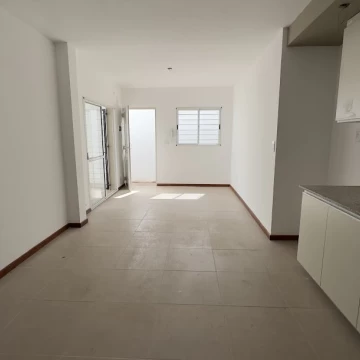 Nuevo Ingreso en Venta: PB a estrenar con patio… las mejores se eligen primero