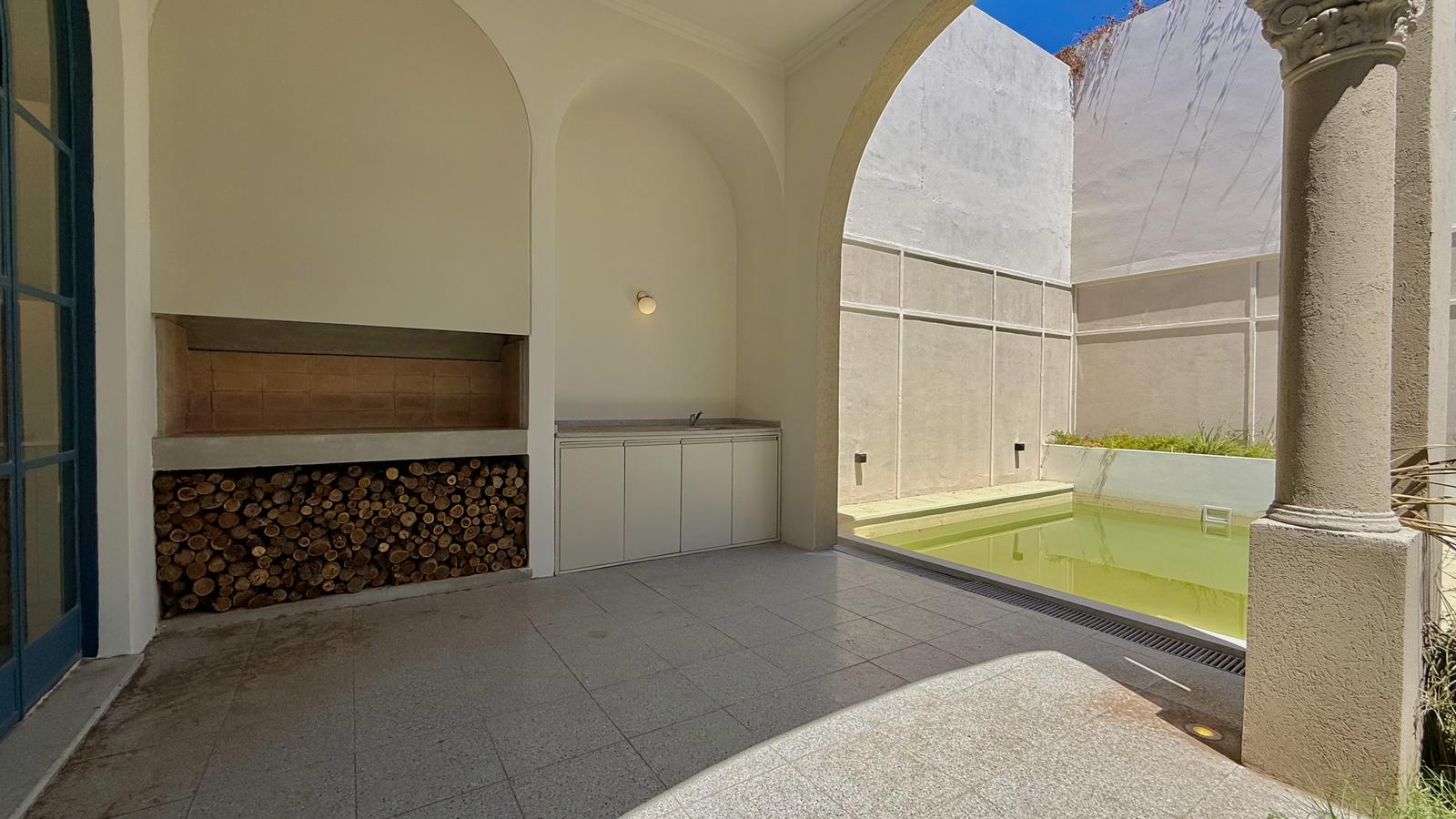Casa en venta de 3 dormitorios Rosario Abasto