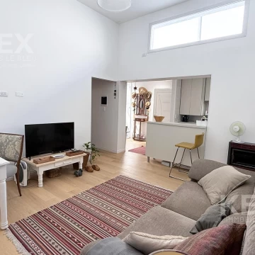 VENTA PH EN BLOCK TRES   DOS AMBIENTES PARQUE PATRICIOS CON TERRAZAS Y PATIOS PROPIOS