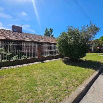 Venta Casa 4 Amb Barrio Colina de Peralta Ramos, Mar del Plata