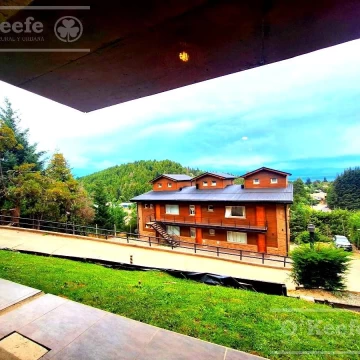 Departamento monoambiente con vista parcial al lago en Klover Huapi - Bariloche