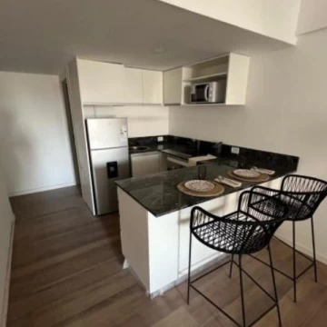 VENTA - MONOMBIENTE, CON ENTREGA INMEDIATA, BALCÓN AL FRENTE NORTE, PISO 6TO.v San Juan y Castro, a metros de Av Boedo