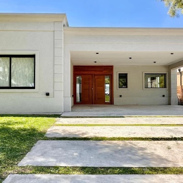 Casa en  Venta 3 dormitorios Santa Elena Pilar del Este