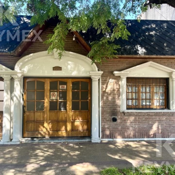Venta Casa 6 dormitorios en La Plata 32 25y 26