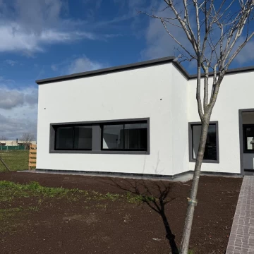 Casa en venta 3 dormitorios + estudio Barrio San Pablo Pilar