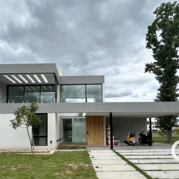 Casa 3 dormitorios c/ pileta a estrenar, Azzurra Tortugas