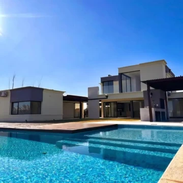 Casa en Venta 4 dorm Barrio San Sebastian Area 9 Escobar APTO CREDITO