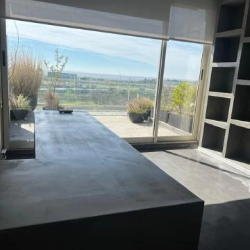 Piso de Oficina Premium en Alquiler - Av. Libertador - Núñez - Cochera