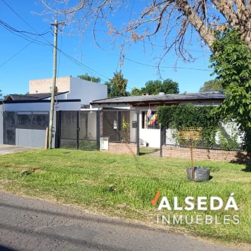 Casa 2 dormitorios en venta en Baigorria