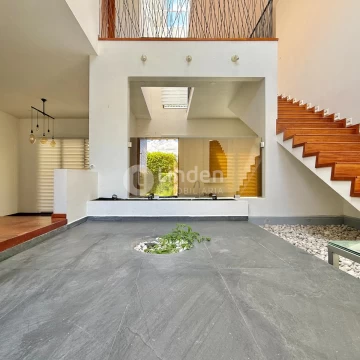 CASA EN VENTA EN FRACCIONAMIENTO LA QUERENCIA, ZONA SAN PEDRO CHOLULA