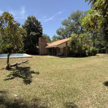 Casa en Venta en Roldan Sobre Ruta 9