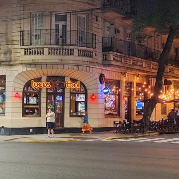 Local Venta en Avenida Las Heras 2100