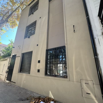 Depósito Venta en Argerich 1500