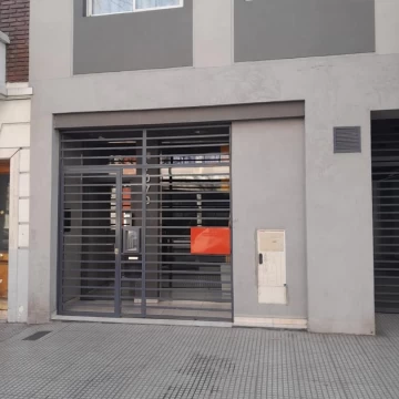Departamento Venta en Alberti 1000
