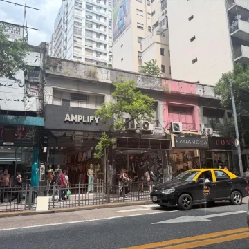 Oficina Venta en Aveida Pueyrredon 400