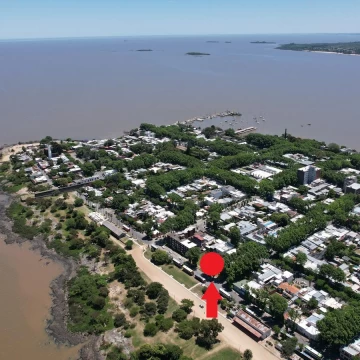 Excelente terreno a pasos del barrio histórico de Colonia.