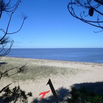 1 - Brisas del Plata - 32 has con costa