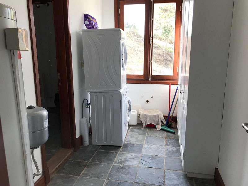 image 32