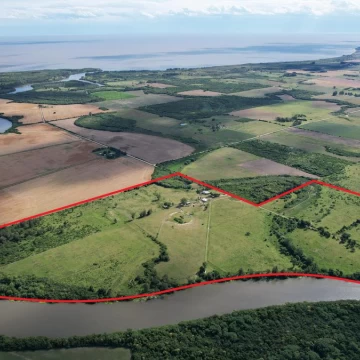 Campo de 63 hás en  Boca del Rosario, Colonia, Uruguay