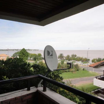 Apartamento en venta, Rambla costanera, Colonia Uruguay